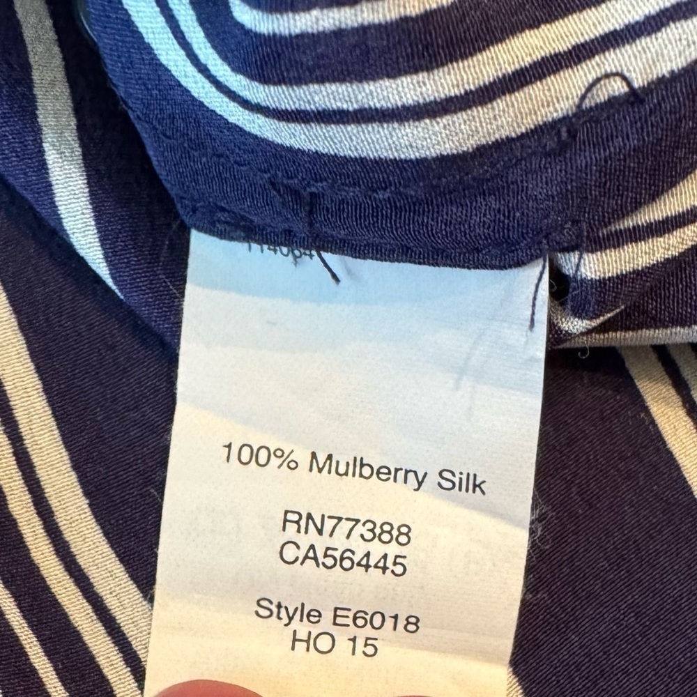 Madewell Silk Blouse Oversized Women Size Small Navy Blue and Ivory Stripes - Picture 6 of 12